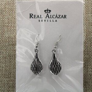 P&M Real Alcazar Sevilla Tear Drop Earrings